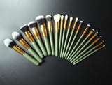 LUXE Make-Up Brush Set - 18 Piece